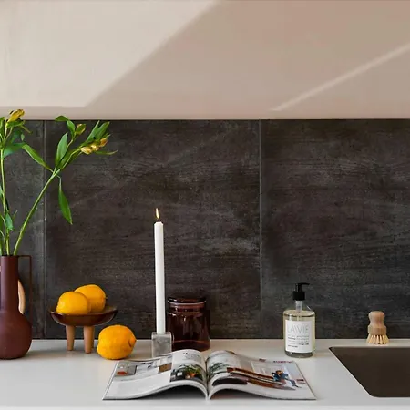 Roomsly - Bright Downtown With Rooftop Terrace Bergen